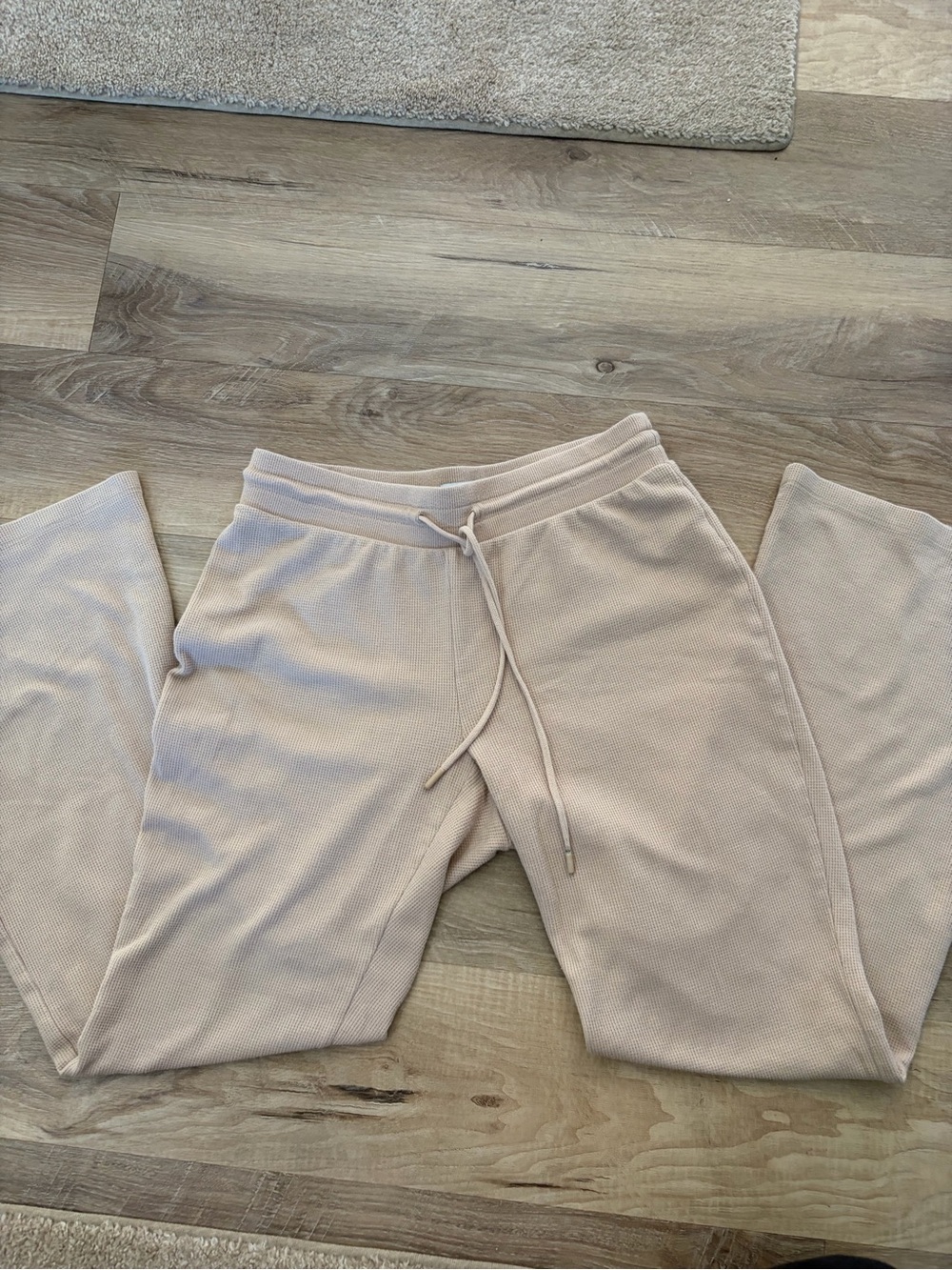 Aritzia Sunday Best Baby Waffle Flare Loungewear Pants Tan S